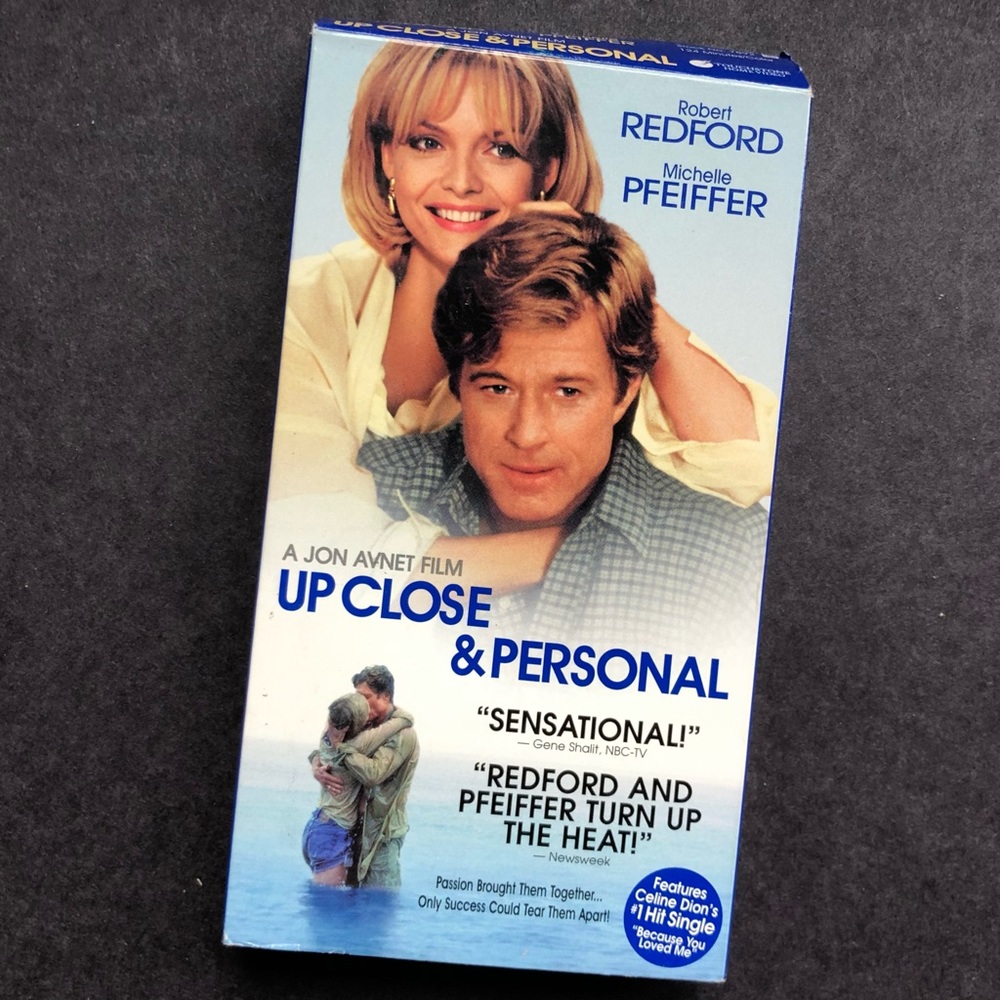 VHS "UP CLOSE AND PERSONAL"  (Pheiffer & Redford)